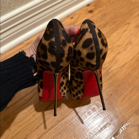 Christian Louboutin Lepard heels - Picture 3 of 5